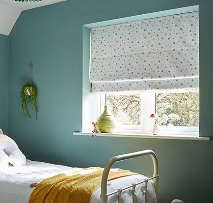 Roman blind fabric detail